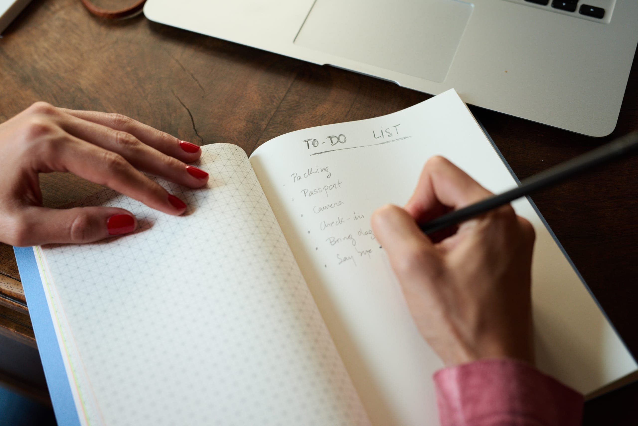 Comment créer la to-do list parfaite pour travailler efficacement